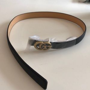 Small fake Gucci belt